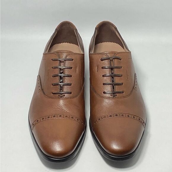 Salvatore Ferragamo Riley Leather Oxfords size 10E - Picture 2 of 12